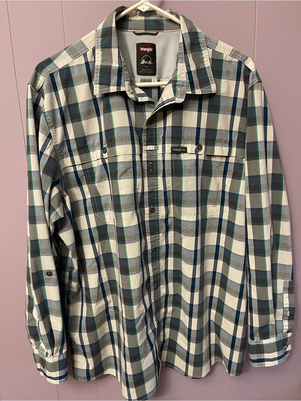 Wrangler western Men’s Blue, Gray & White Plaid Lightweight Shirt Jacket